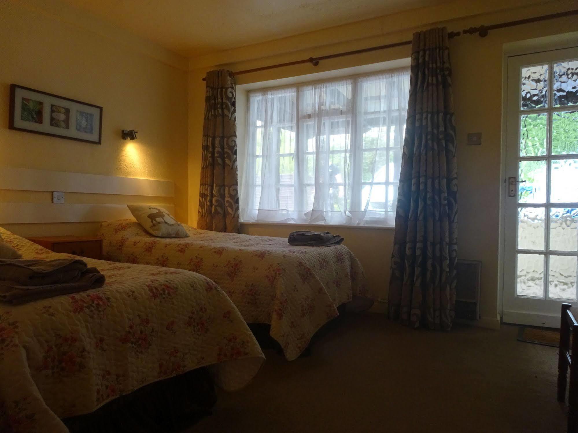 Chequers Inn Harrogate Eksteriør billede